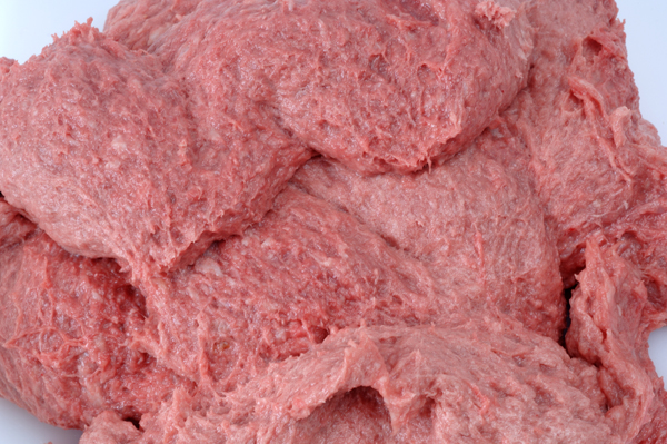 Ground chicken mince — ideal for sausages, nuggets, and processed foods